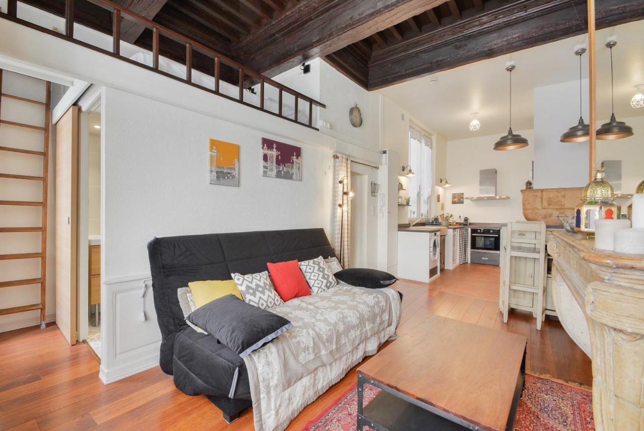 Le Cocon Des Deux Sirenes - Studio Cosy Pour 2 A Nancy Exteriör bild